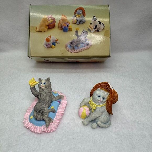 Vintage Cat Figurines Lot of‎ 2 Cat W Hat Plays Ball Butterfly Retro Collectible - Picture 1 of 10